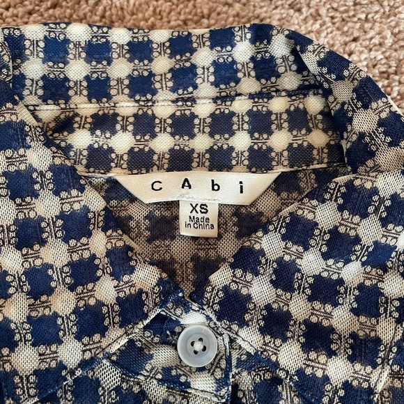 CAbi long sleeved blouse - size XS - navy and cream pattern - Picture 3 of 6